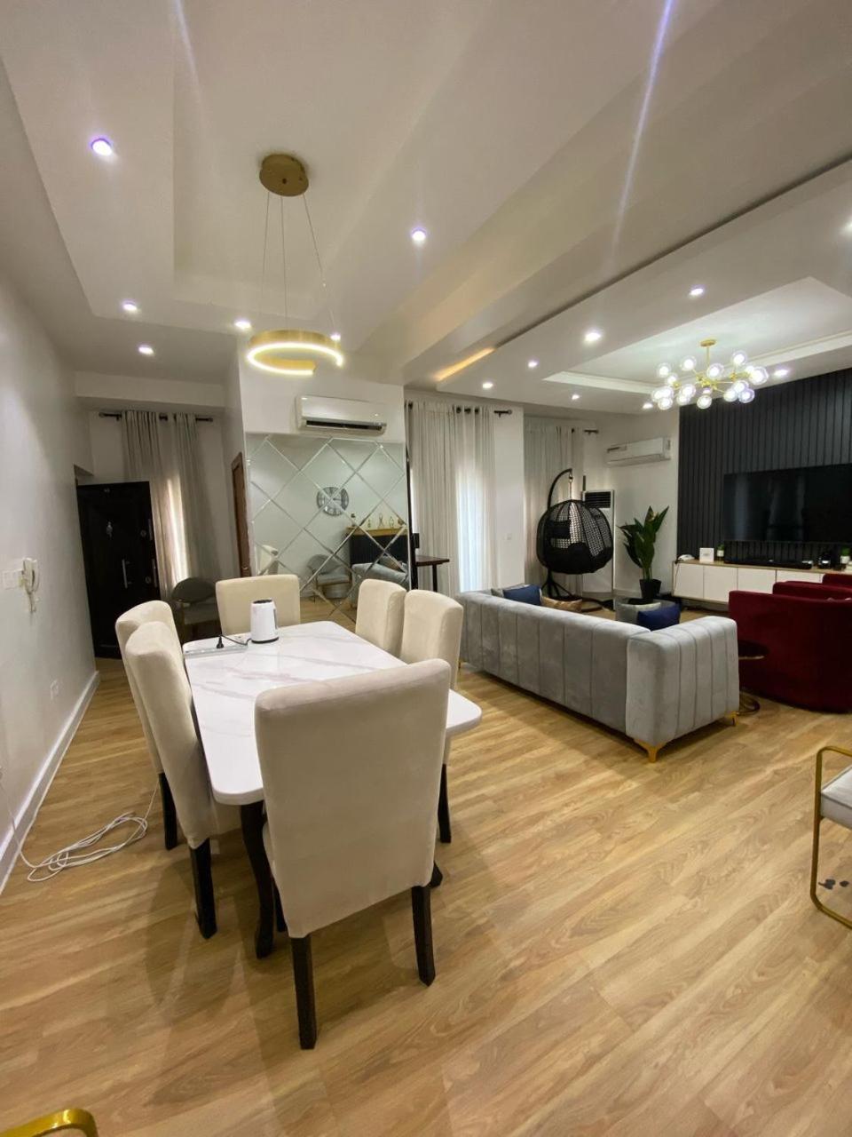 2-Bedroom Furnished Apartment - Lekki Lagos Dış mekan fotoğraf